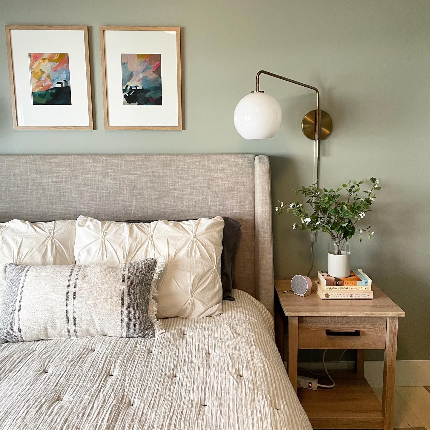 34. Serenity Meets Style: the Chic Basement Retreat