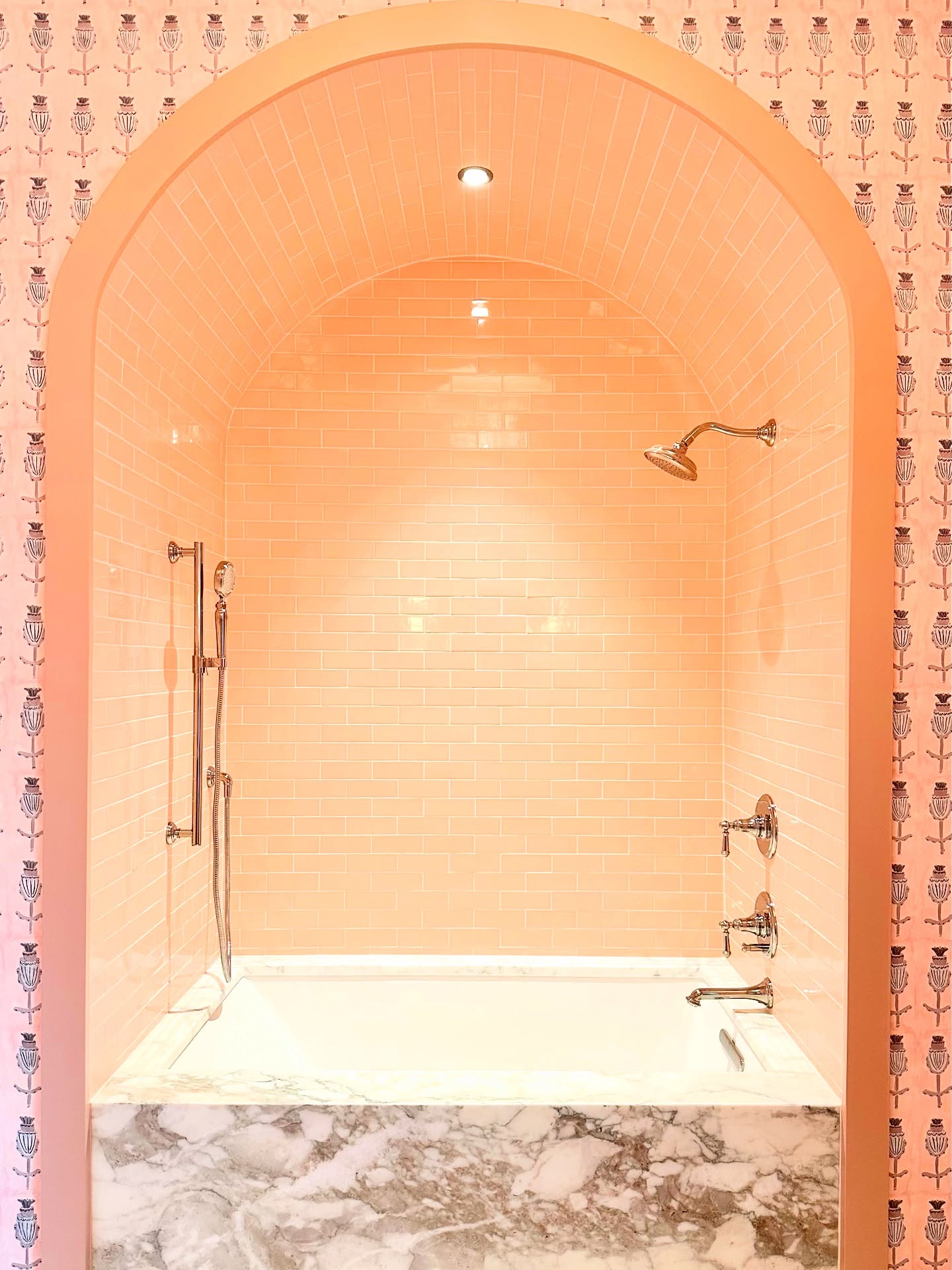 8. Peachy Dreams with a Marble Twist: a Retro Romance In the Bath