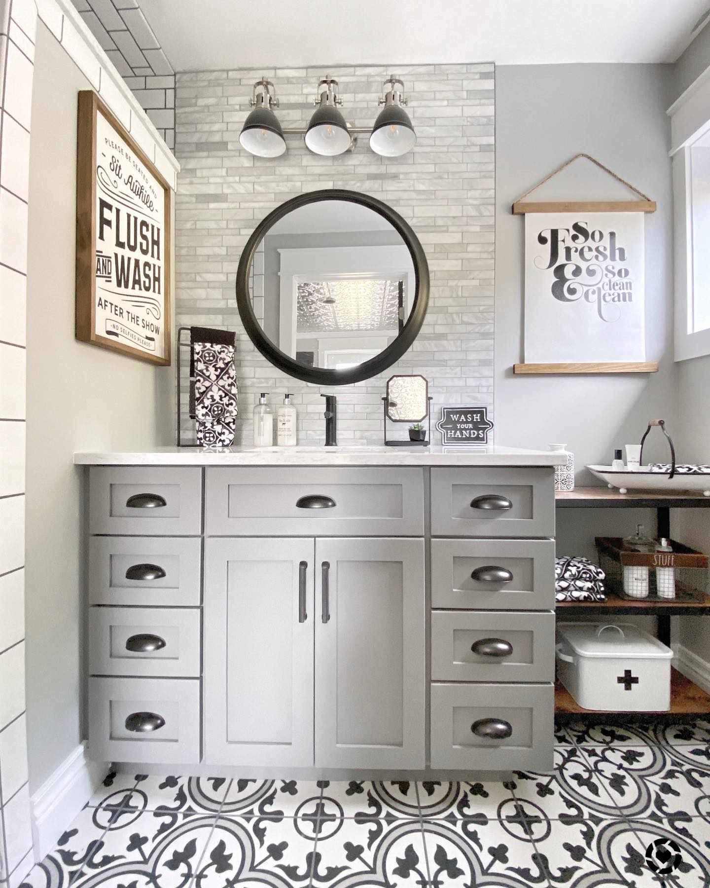 1. Modern Mosaic Charm Meets Vintage Flair