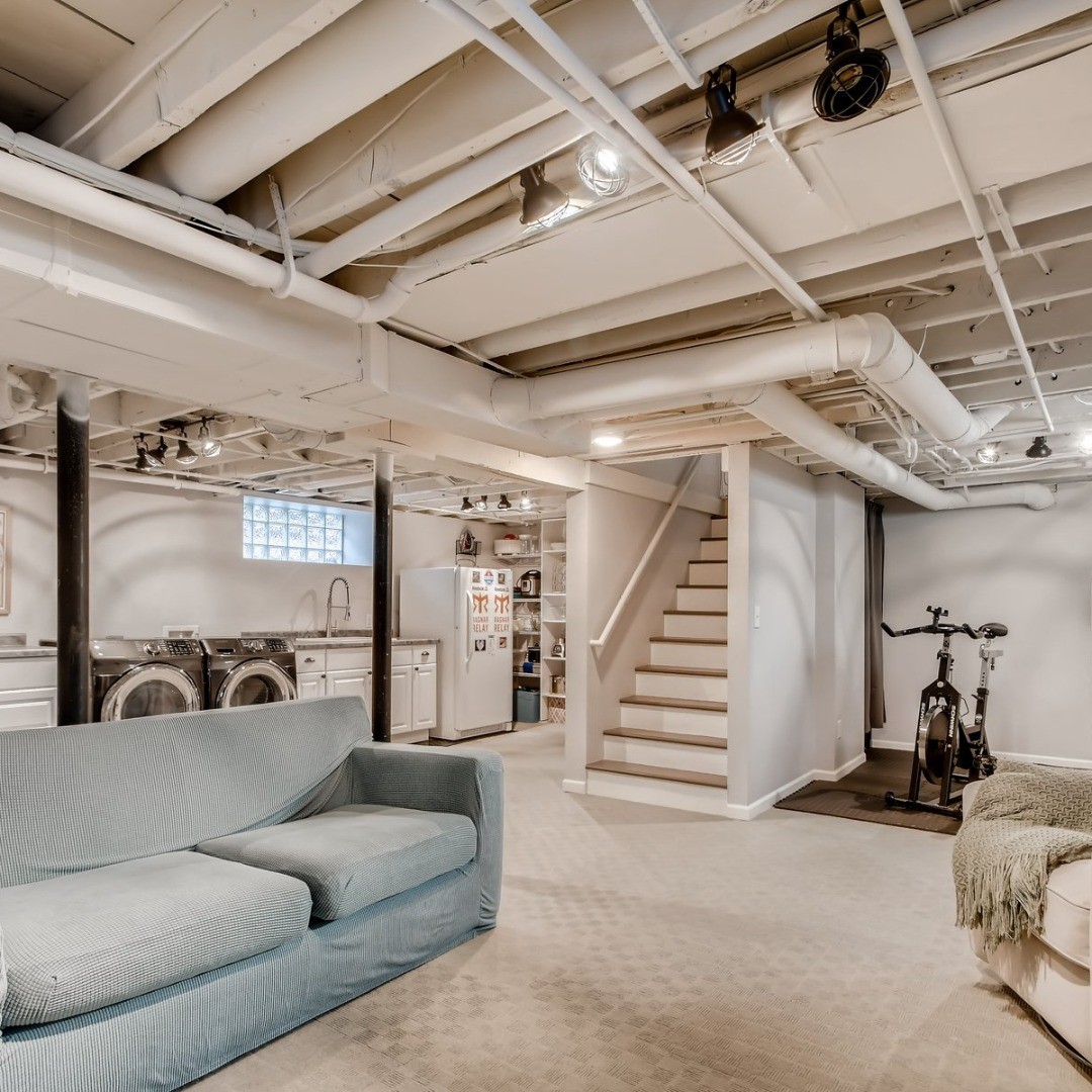 27. Industrial Chic Meets Cozy Retreat