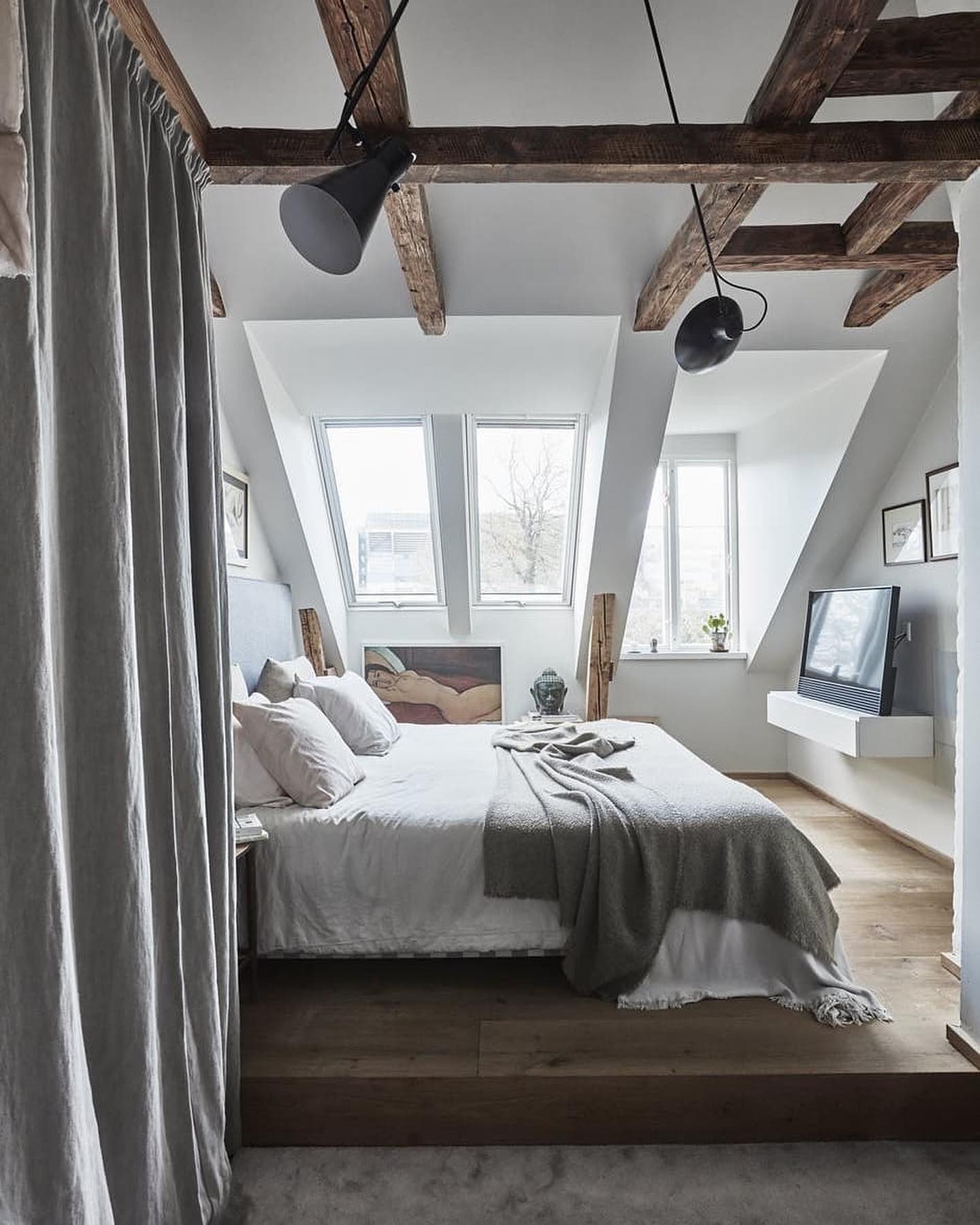 25. Elevated Serenity In a Modern Sanctuary