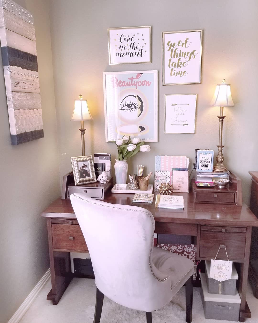15. Chic Serenity: a Feminine Workspace Inspired by Minimalist Glam