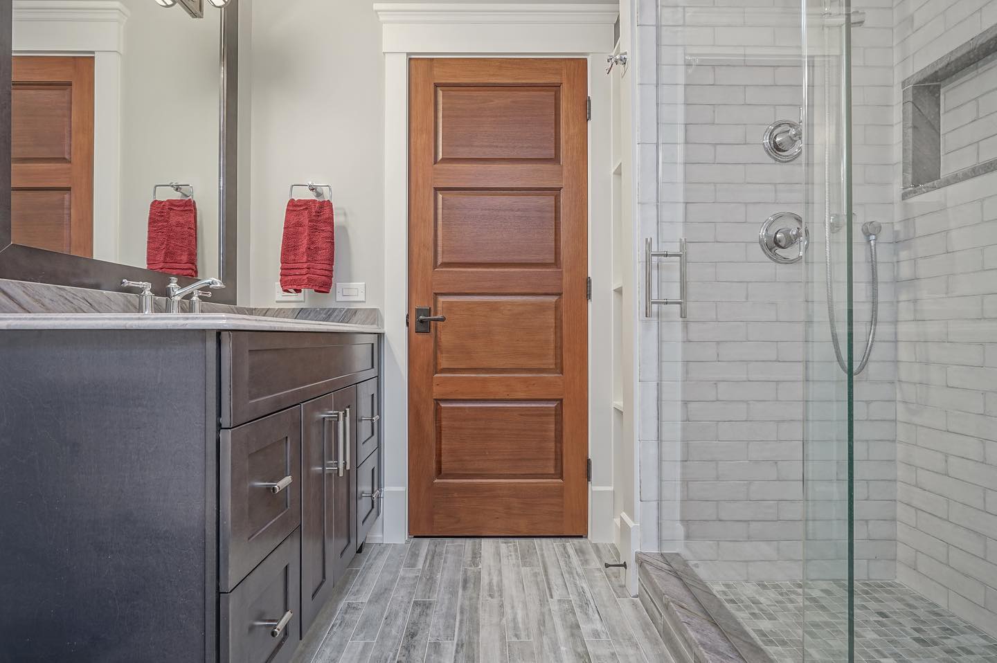 6. Warm Elegance: Rustic Chic In Modern Bathroom Retreats