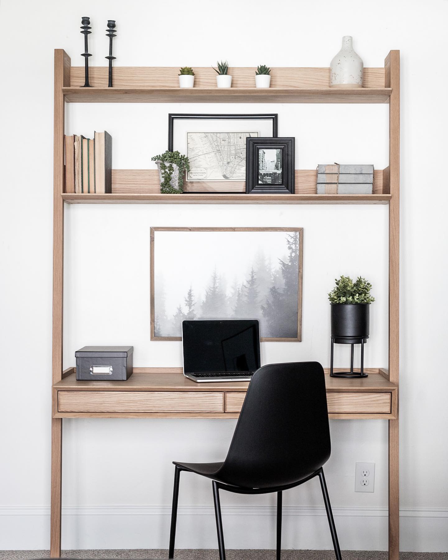 35. Nature-inspired Minimalism: Crafting a Serene Workspace Oasis