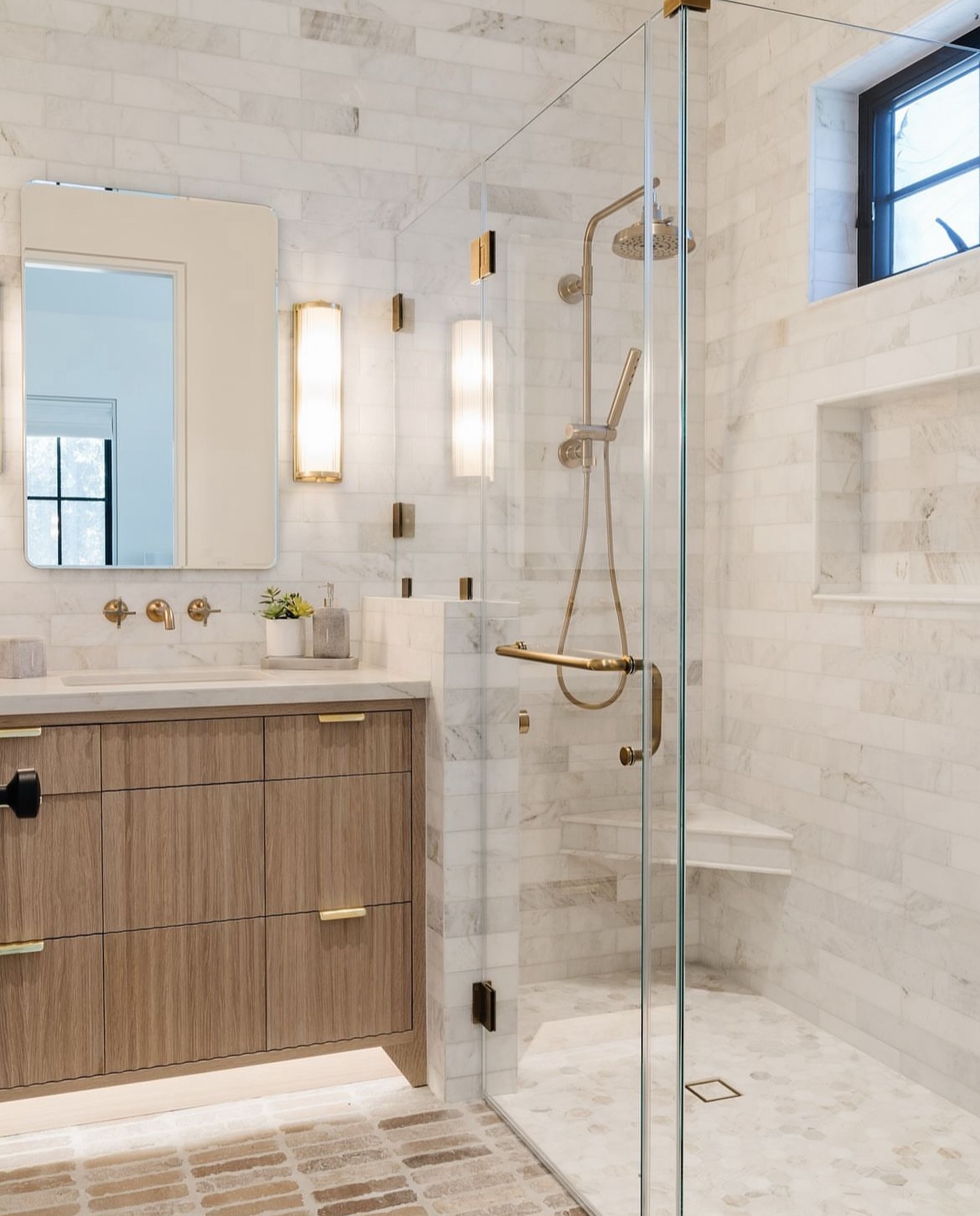 3. a Harmonious Blend Of Warmth and Sophistication In Neutral Tones