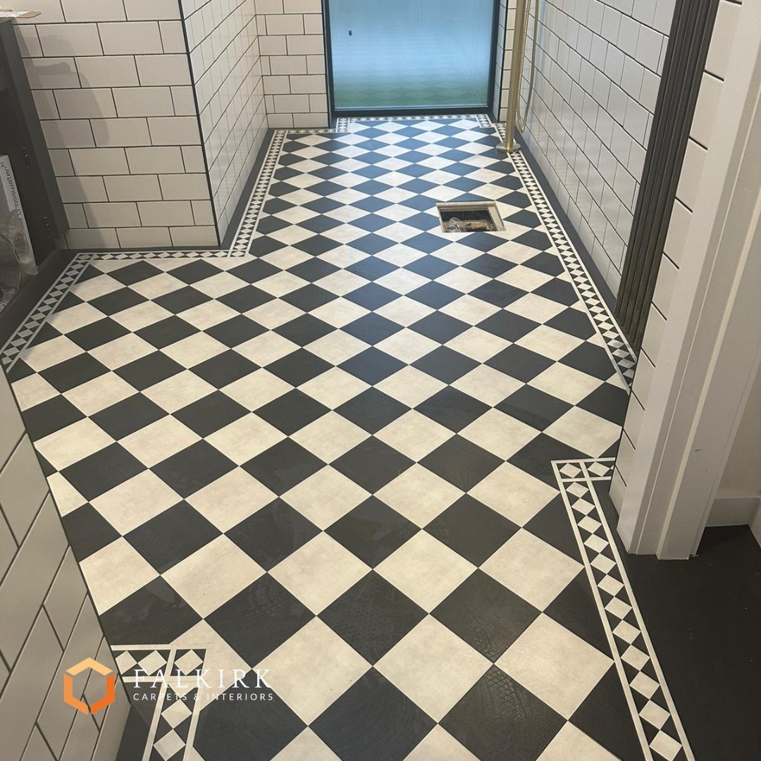 30. Dramatic Monochrome: Geometric Elegance for Your Bathroom Floor