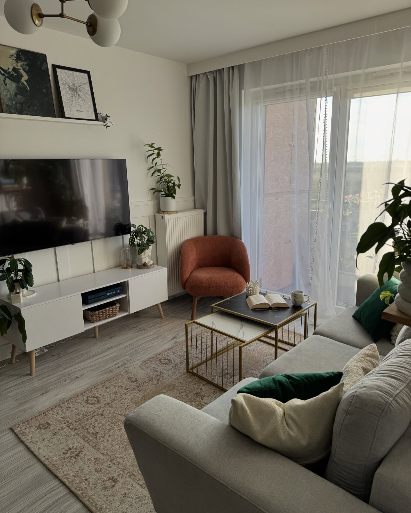 37. Warm Minimalism with a Chic Twist