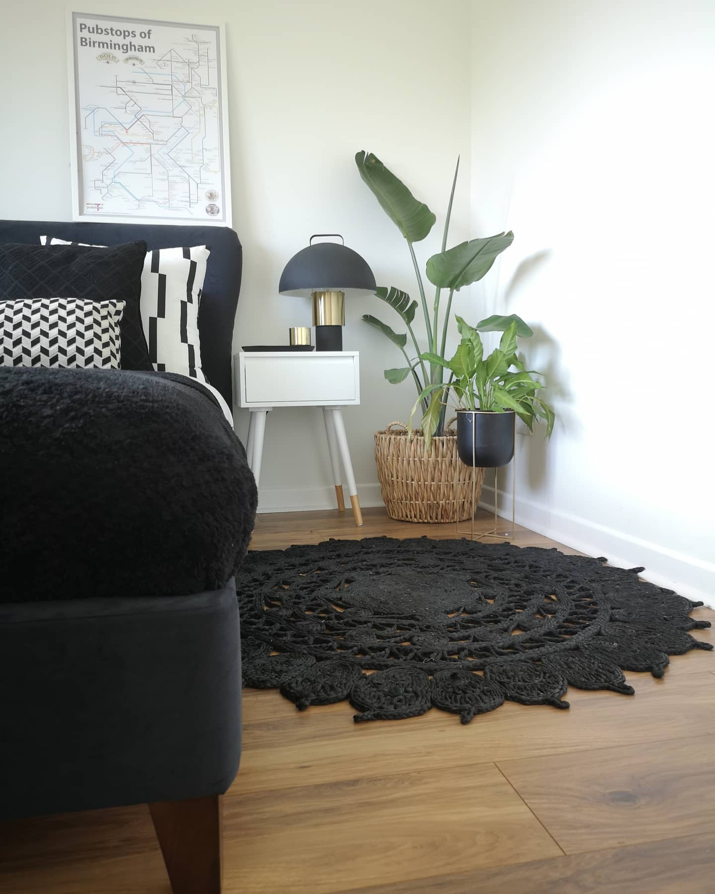 21. Ebonized Elegance: a Monochrome Retreat with Unexpected Warmth