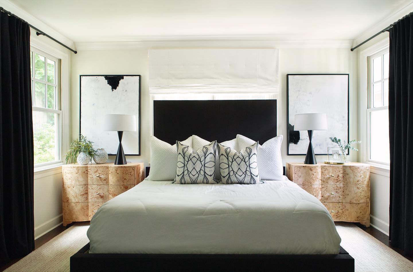 25. Chic Minimalism Meets Bold Contrasts