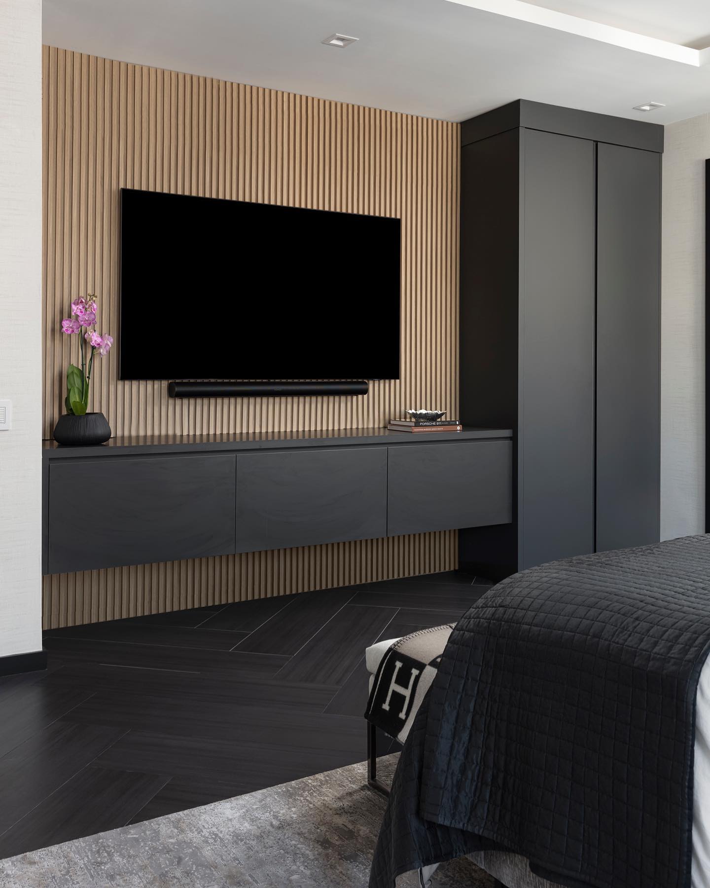 31. Textured Harmony In Monochrome: a Modern Retreat