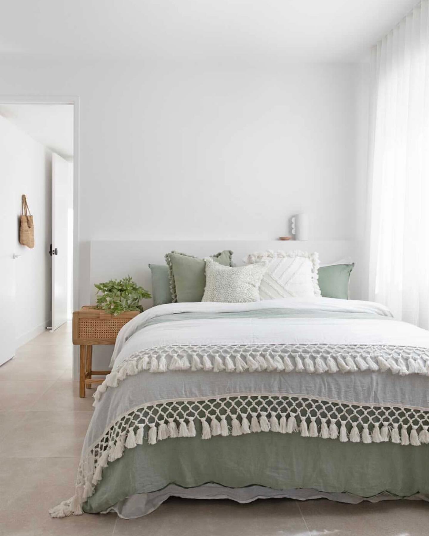 33. Tranquil Layers: a Soft Haven with Textural Charm