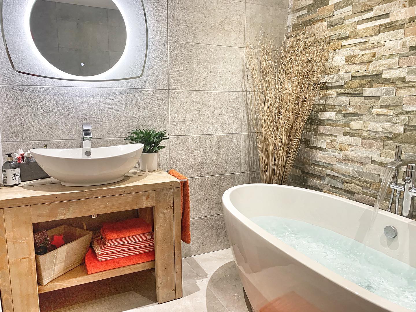 41. Textures and Tranquility: the Artisan Escape Of Modern Rustic Bathing