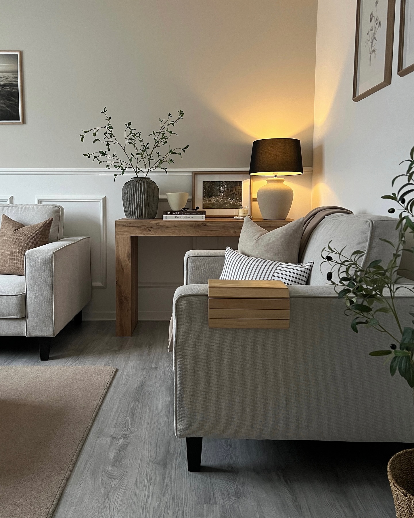 34. Serene Minimalism: a Breath Of Fresh Design