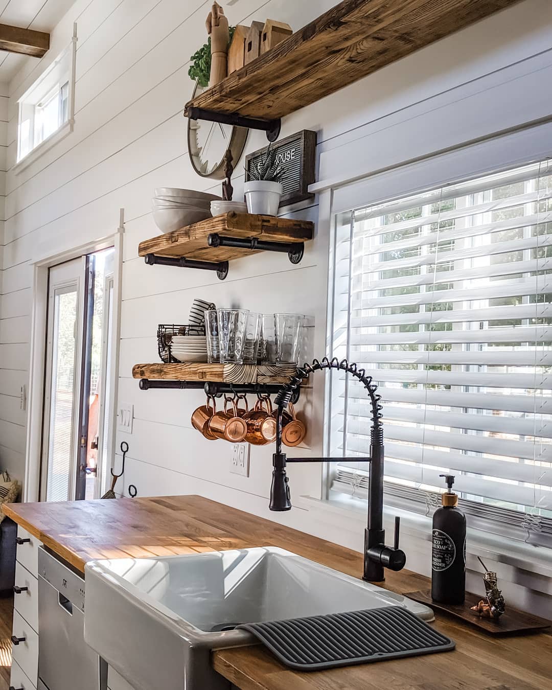 3. Rustic Chic: Elevating Minimalism In Your Tiny Kitchen