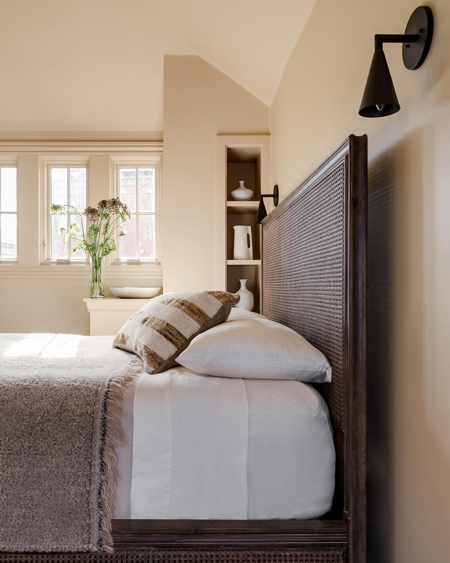 8. Cozy Minimalism: a Sanctuary Of Textured Tranquility