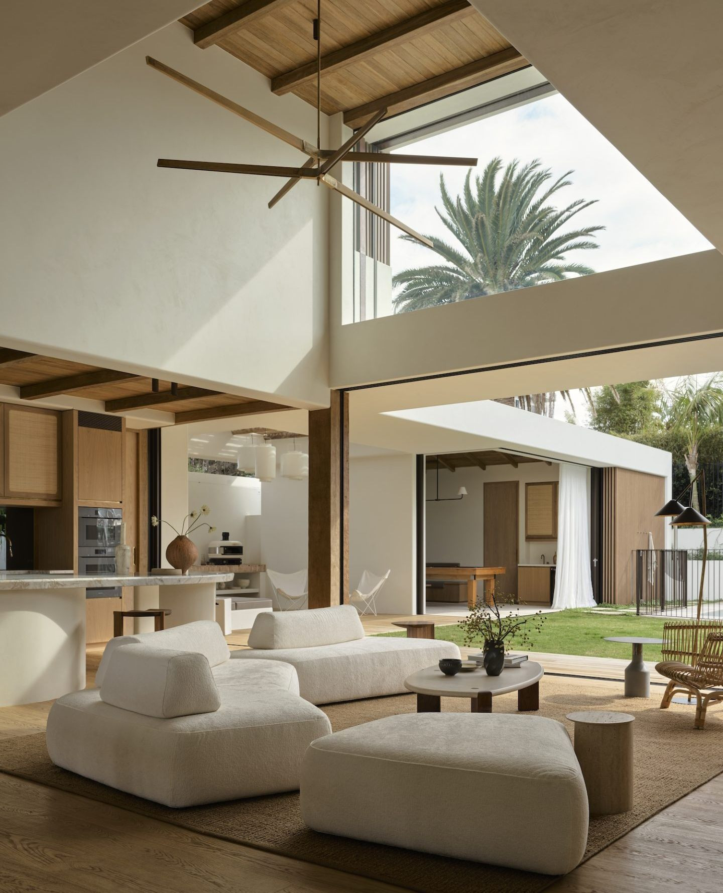 11. Nature-inspired Minimalism: a Haven Of Airy Serenity