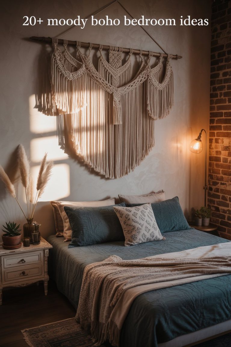 20+ Moody Boho Bedroom Ideas – VivyNest