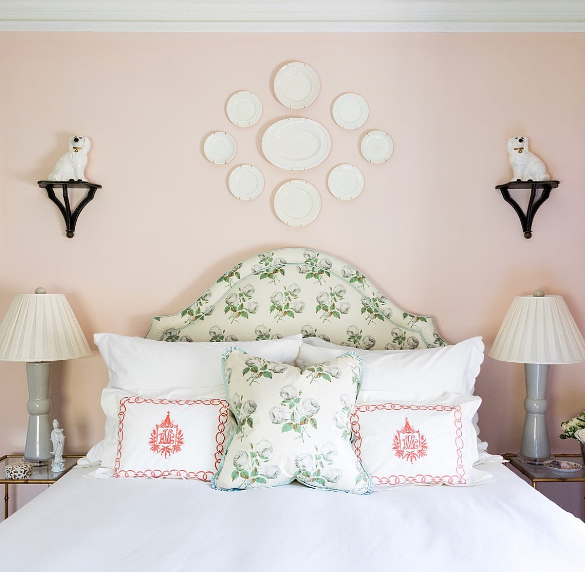 2. the Delicate Dance Of Dried Flowers Above a Mint Green Bedspread