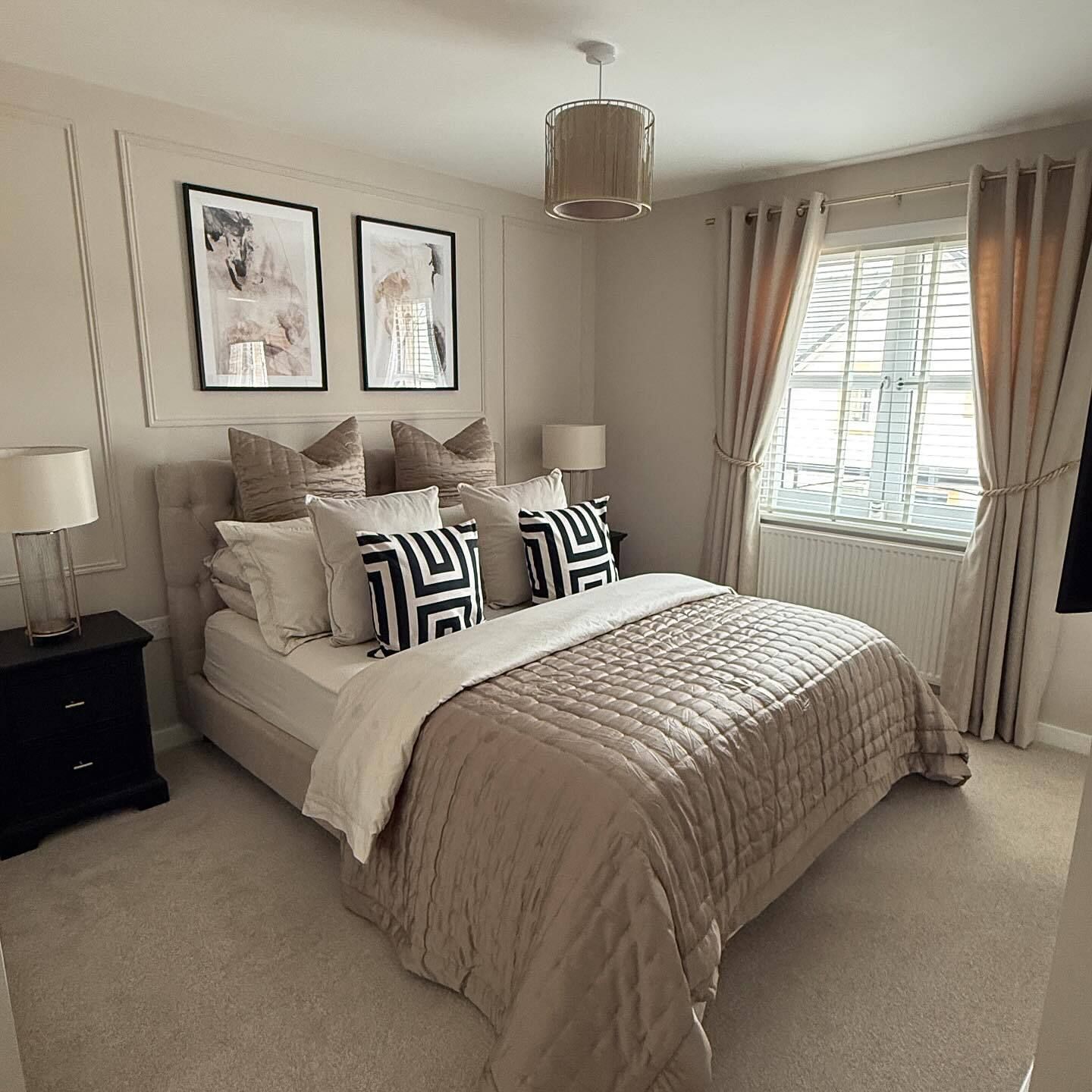 22. Moonlit Serenity: the Whisper Of White and Wood In Bedroom Design