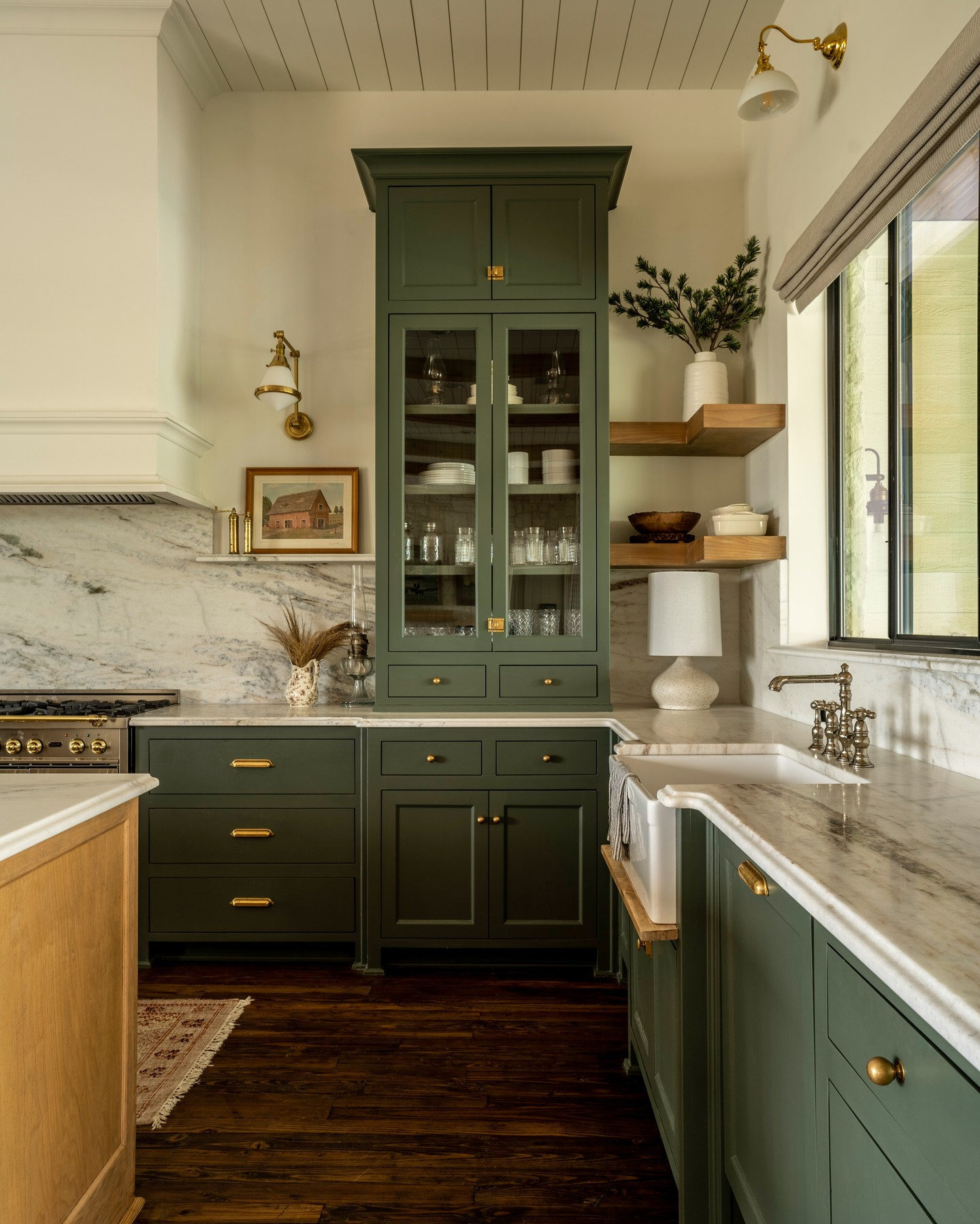 36. Verdant Vines and Vintage Copper: a Kitchen Where Nature Meets Nostalgia