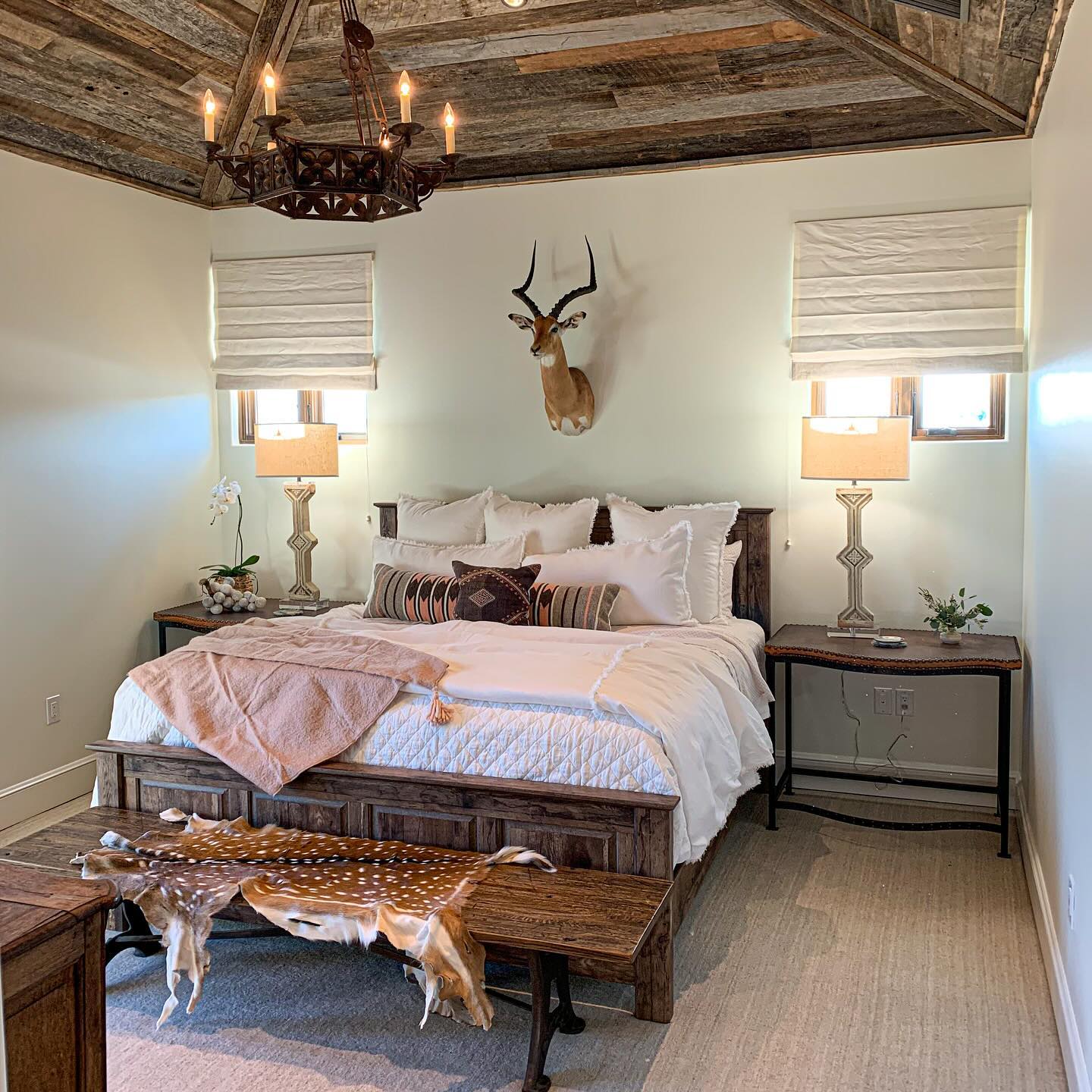 6. Sunlit Sage and Stone: a Southwestern Retreat with Exposed Beams and Vintage Charm