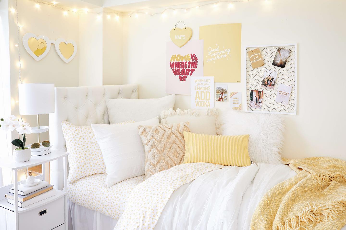 24. a Tapestry Of Teal and Terracotta Tassels Over a Cozy Bed Nook
