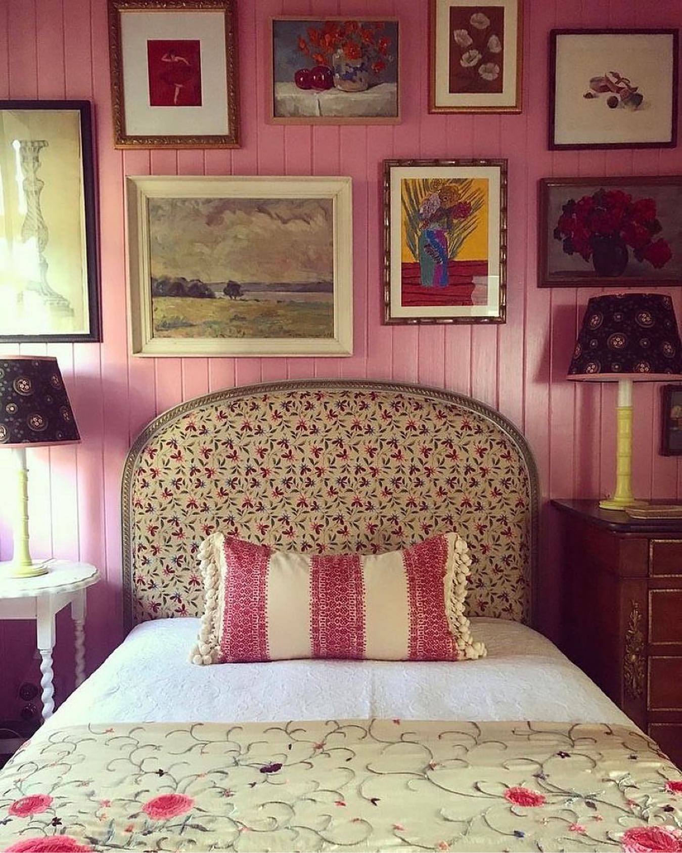 10. a Canopy Of Dreams: Soft Pink Drapes and Golden Accents In a Petite Haven