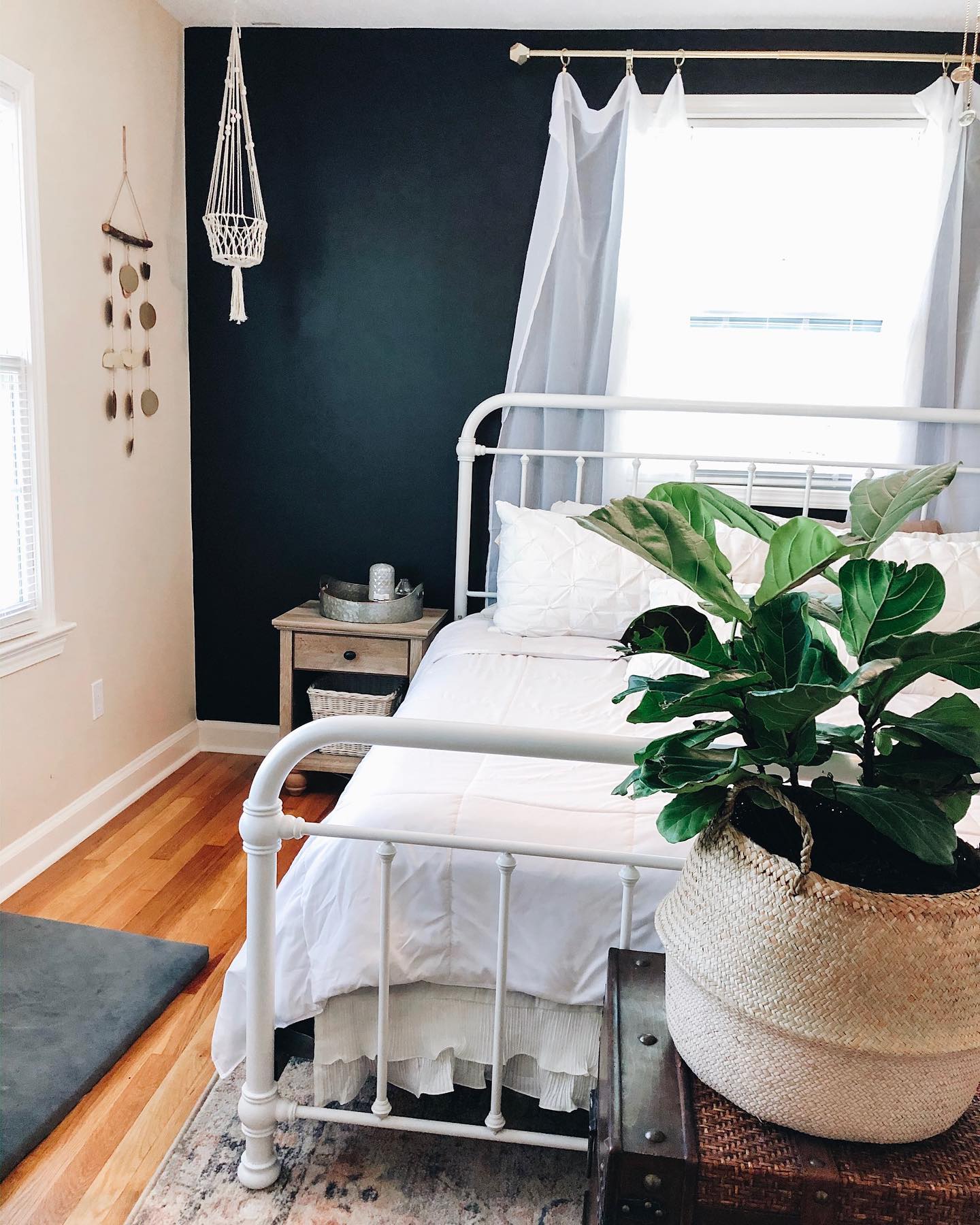 18. Moonlit Moss Canopy Bed In a Forest-inspired Boho Retreat