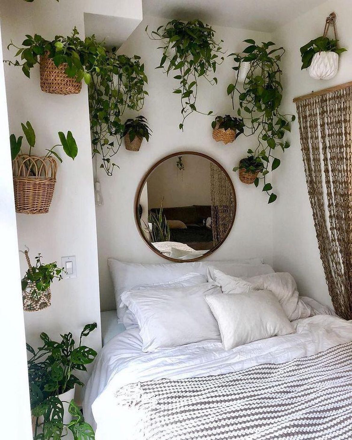 12. Cozy Nook with Woven Baskets and Starry Night Lights In a Compact Space