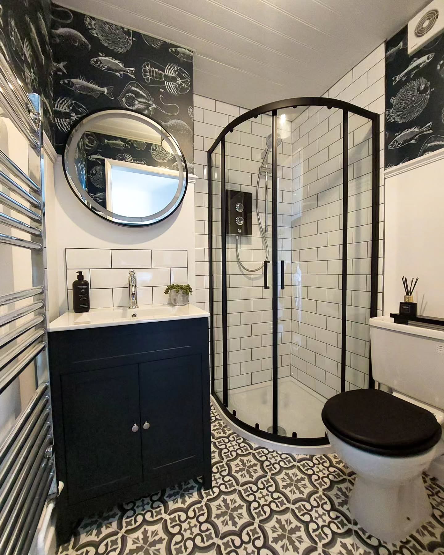 5. the Monochrome Mosaic Of Serenity with Geometric Light Play
