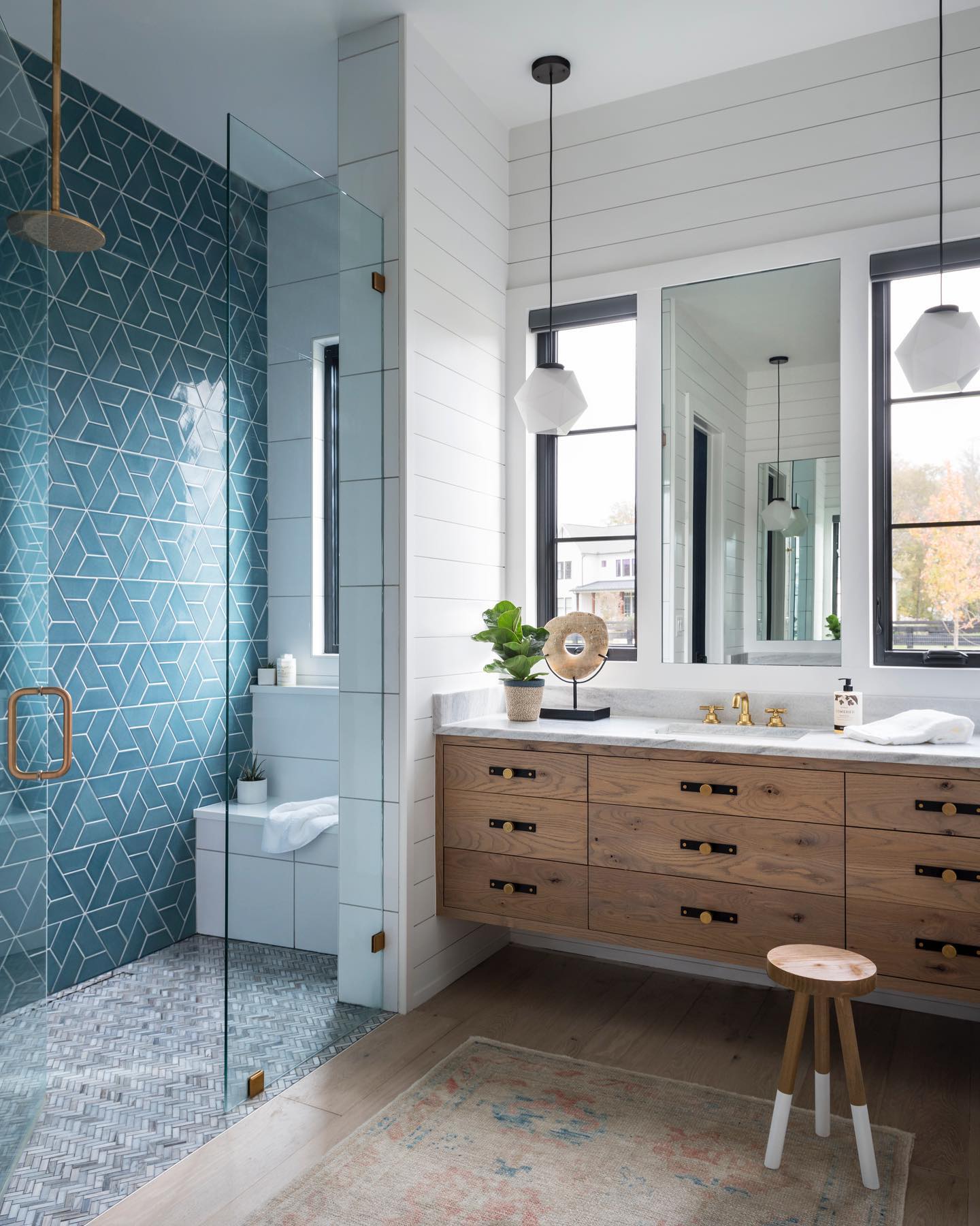 18. Under-the-sink Sliding Drawers with Geometric Towel Display