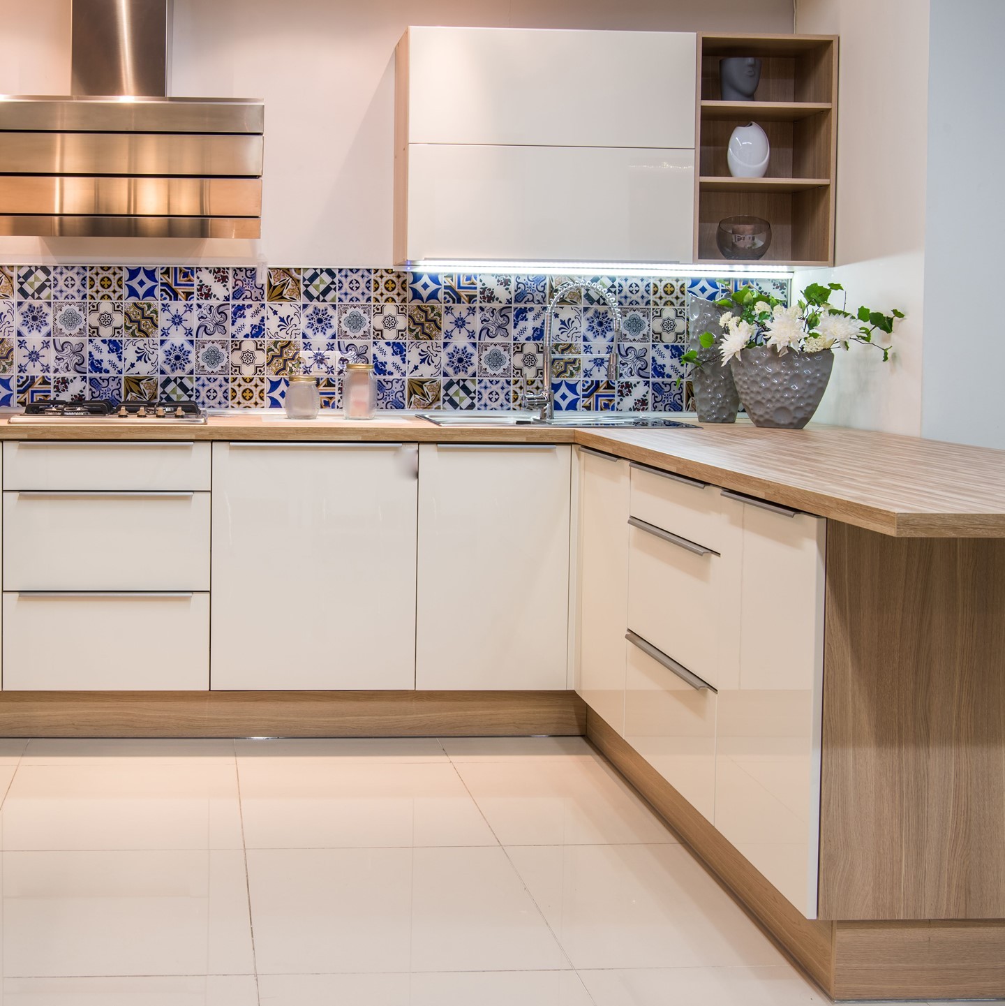 16. the Mosaic Dance Of Cobalt and Pearl In a Kitchen Backsplash