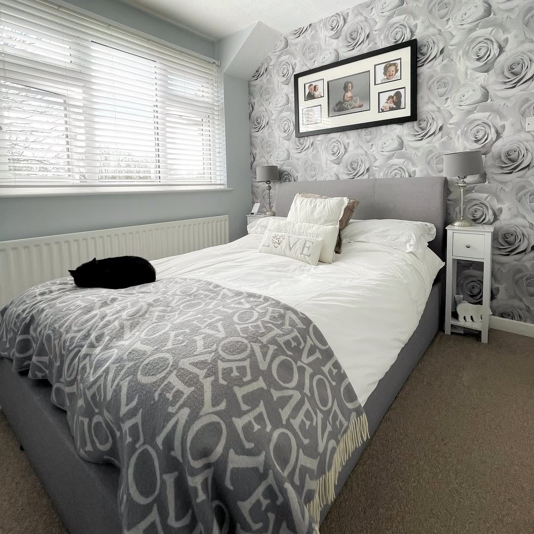 25. Moonlit Serenity: the Gossamer Curtain and Velvet Bench Grey Bedroom