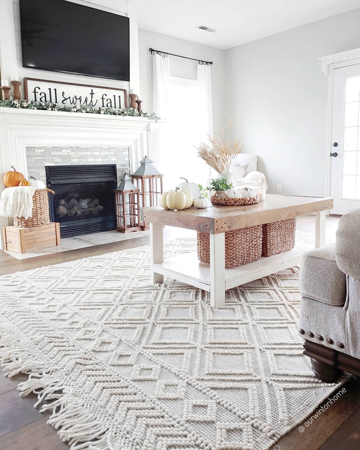 22. the Weathered Barnwood Mantelpiece with Antique Brass Accents