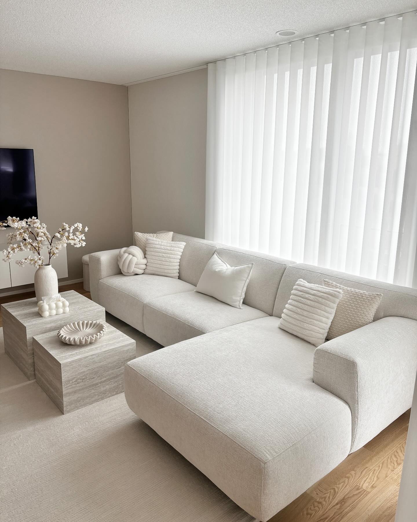 3. a Monochromatic Haven with a Single Crimson Accent