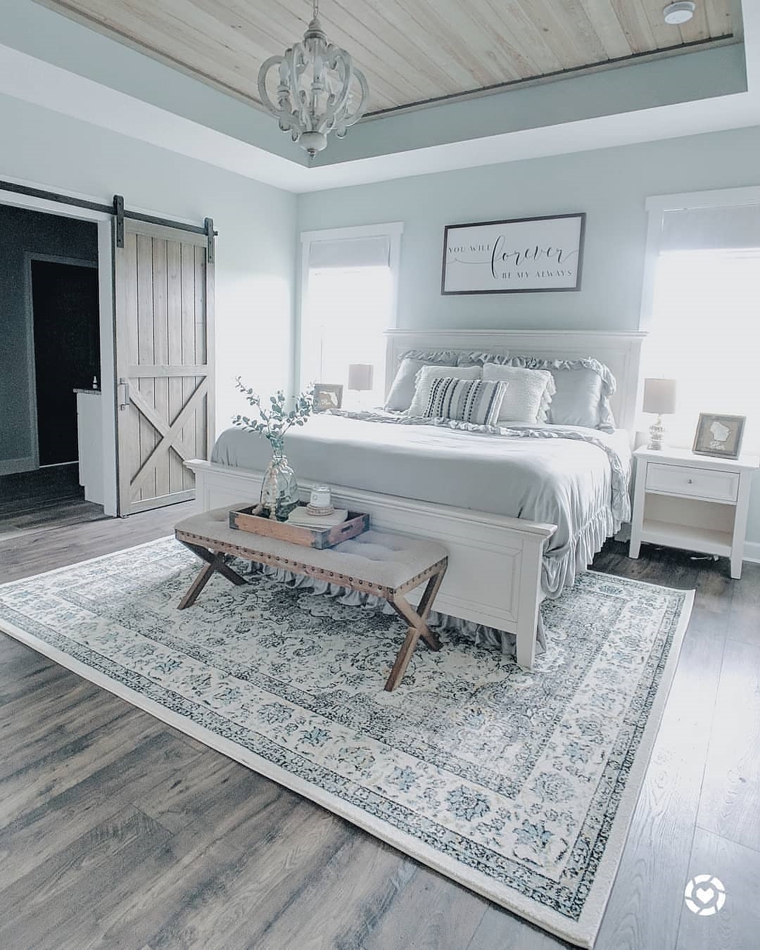 5. Rustic Charm with a Vintage Typewriter and Sunflower Accents