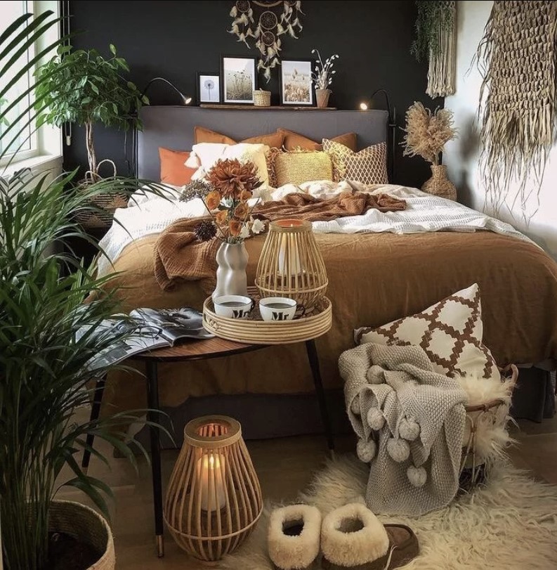 8. Moonlit Canopy Of Macrame and Moroccan Lanterns