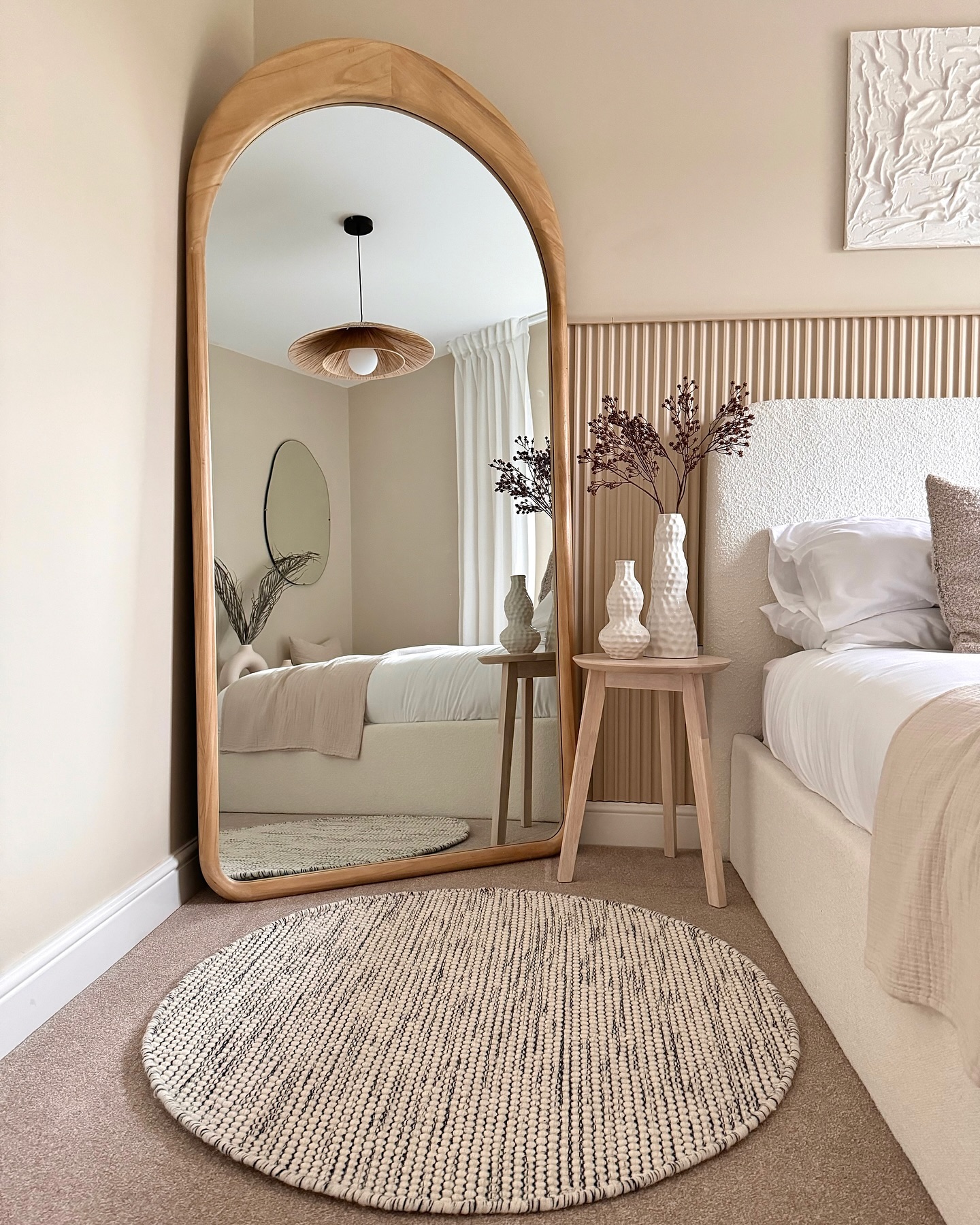 32. Moonlit Serenity: the Glowing Orb Lamp and Woven Dreams Bedding